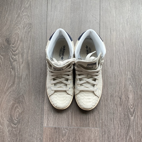 Adidas Stan Smith High Tops with snakeskin effect leather - Picture 6 of 7